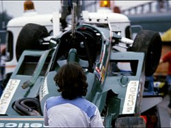 f3_1981_05.jpg