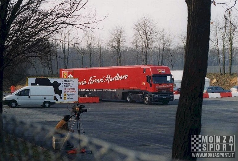 1999_monza_test_ferrari_asflato_drenante_ 002.jpg