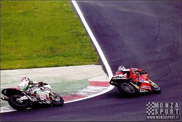 2002_monza_superbike_sbk_ 001.jpg