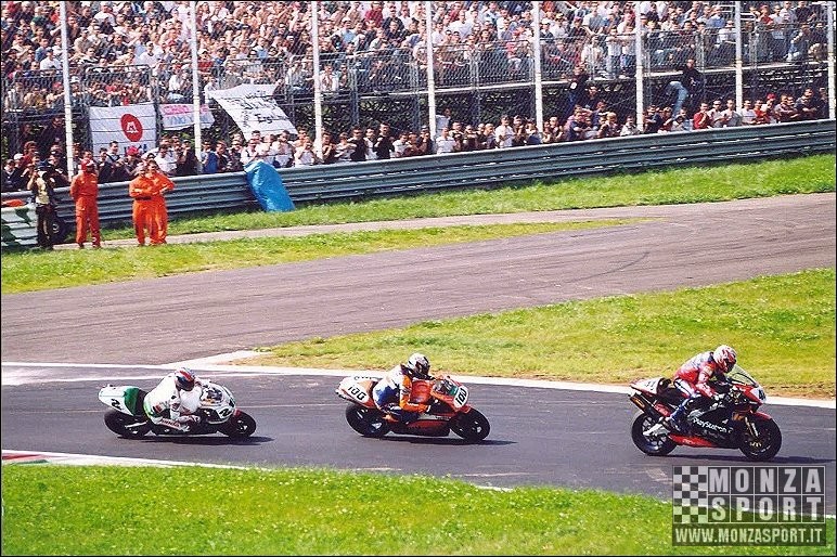 2002_monza_superbike_sbk_ 004.jpg