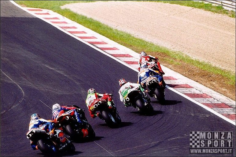 2002_monza_superbike_sbk_ 007.jpg