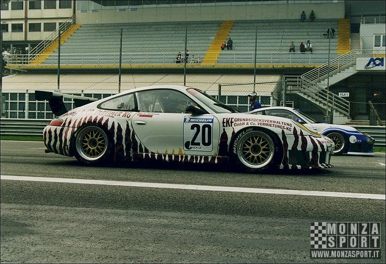 2002_monza_porsche_club_nurburgring_ 001.jpg