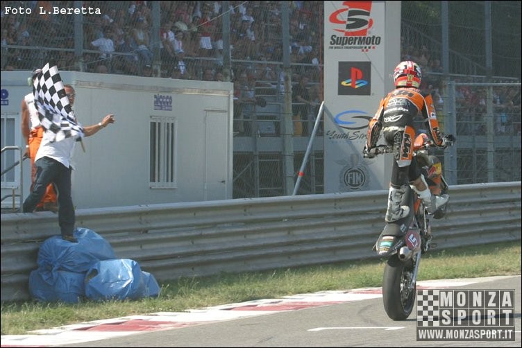 2003_monza_gp_italia_supermoto_s1_ 018.jpg