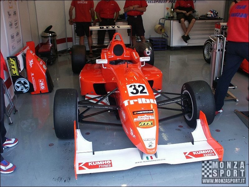 2004_monza_camp_ita_f3_ 005.jpg