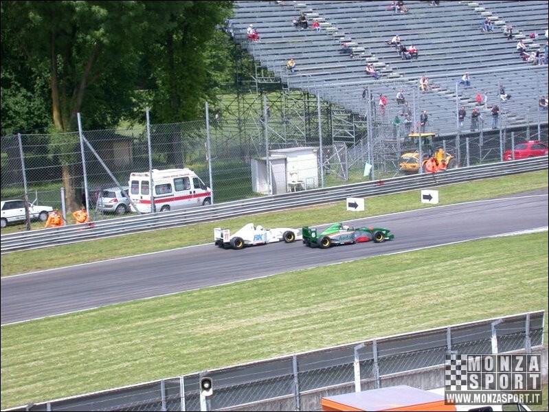 2004_monza_formula_palmer_audi_ 008.JPG