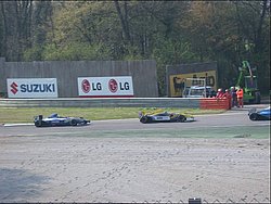 2004_monza_formula_renault_v6_ 002.jpg