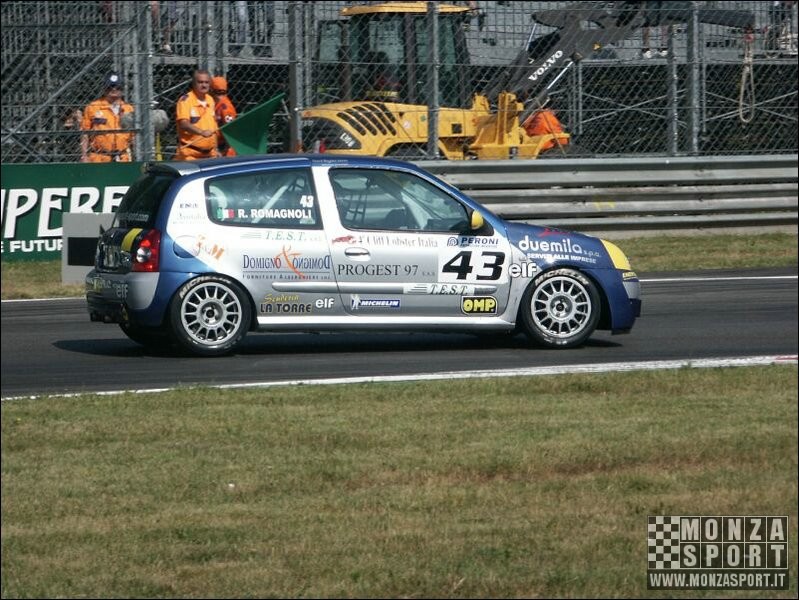 2004_monza_renault_clio_cup_ 006.jpg