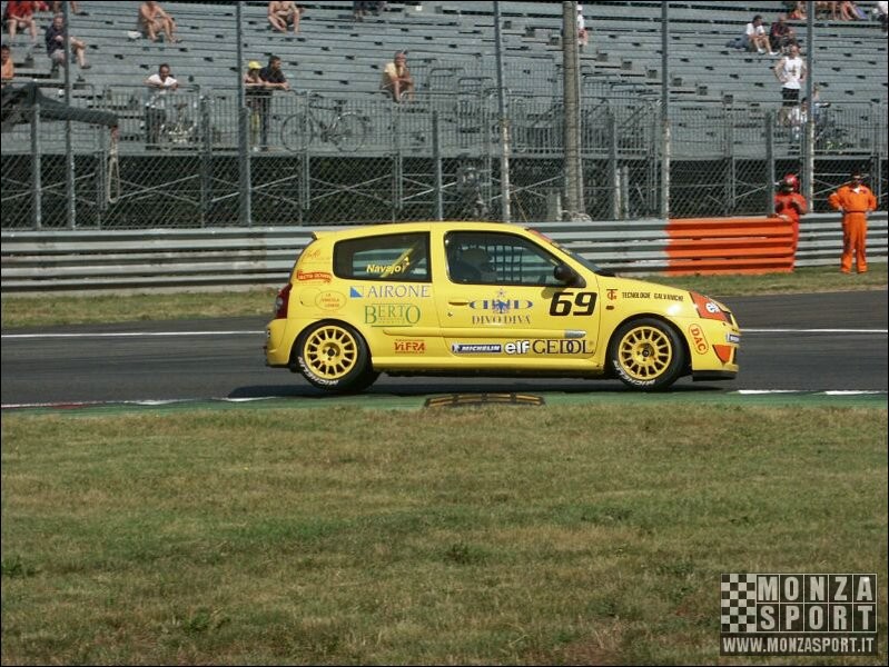 2004_monza_renault_clio_cup_ 008.jpg
