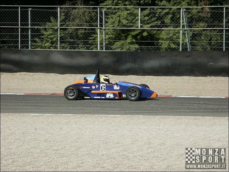 2004_monza_26settembre_trofeo_cadetti_ 011.jpg