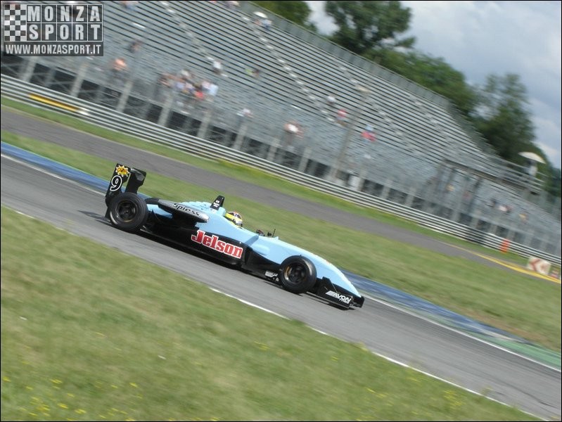 2005_campionato_inglese_formula_3_ 004.JPG