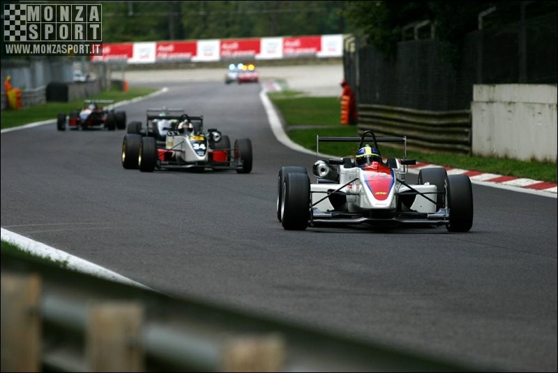 2005_campionato_inglese_formula_3_ 030.jpg