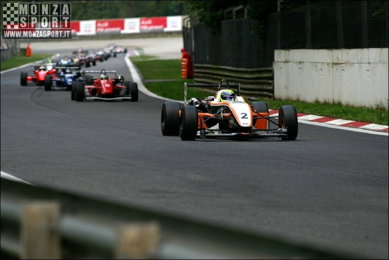 2005_campionato_inglese_formula_3_ 031.jpg
