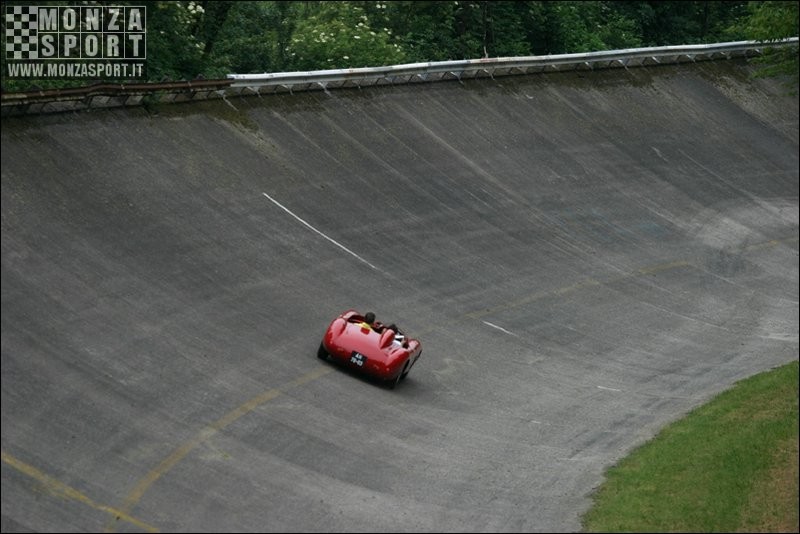 2005_monza_coppa_intereuropa_sopraelevata_ 072.jpg