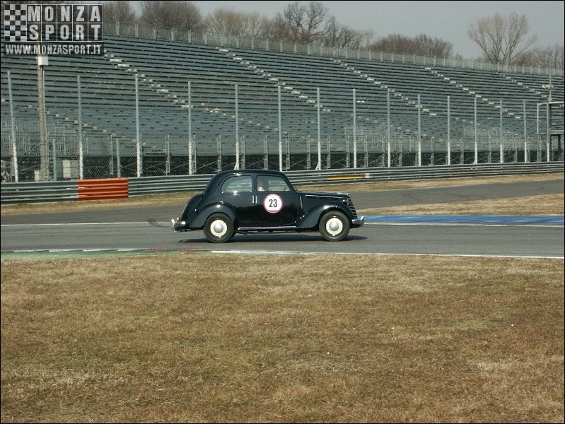 2005_monza_coppa_milano-sanremo_ 016.JPG