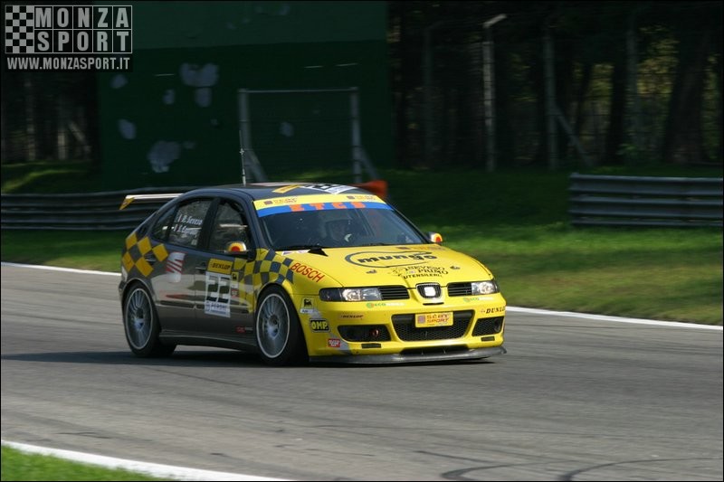 2005_monza_etcs_ 058.JPG