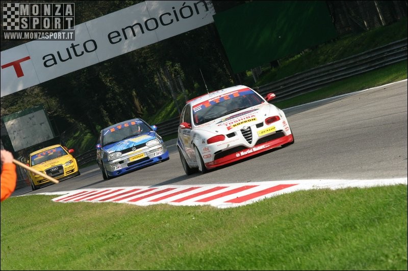 2005_monza_etcs_ 082.JPG