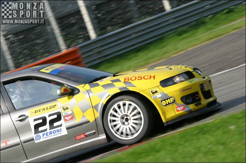 2005_monza_etcs_ 094.JPG