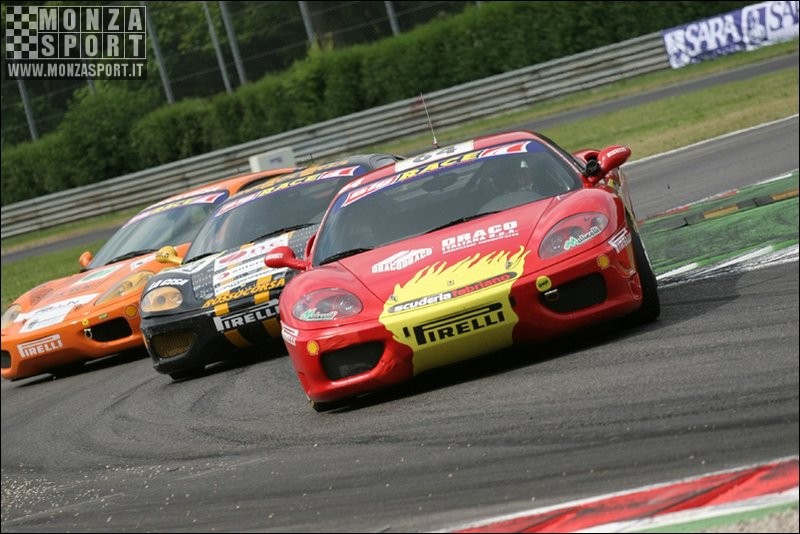 2005_monza_ferrari_challenge_ 002.jpg