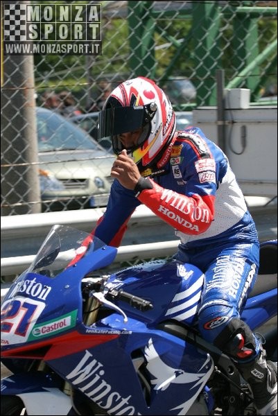 2005_monza_superbike_ 043.JPG
