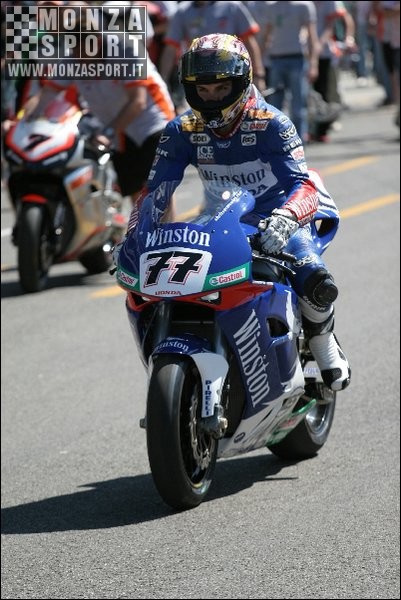 2005_monza_superbike_ 052.JPG