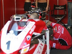 2005_monza_superbike_ 033.JPG