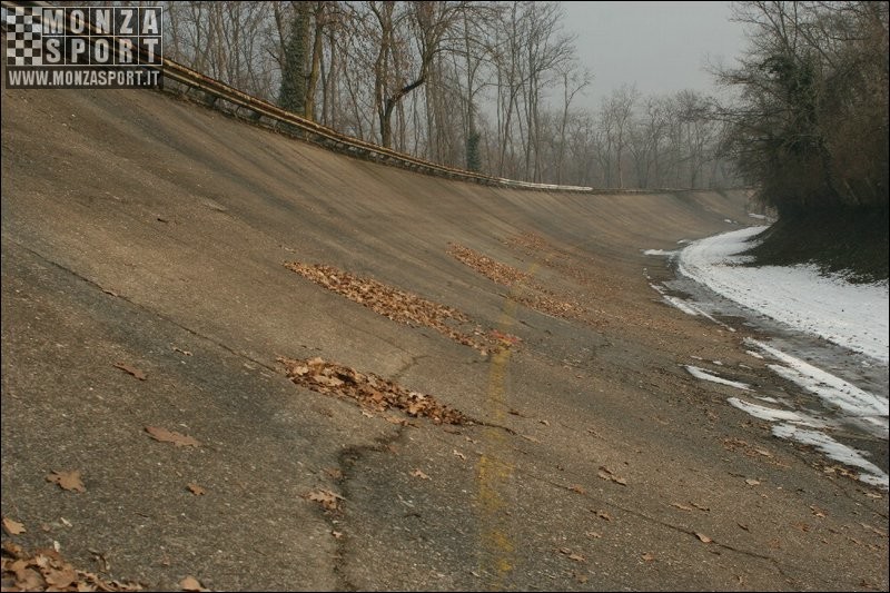 2006_monza_banking_20.JPG