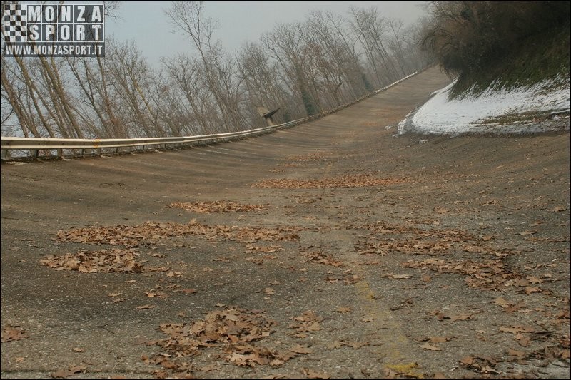 2006_monza_banking_21.JPG