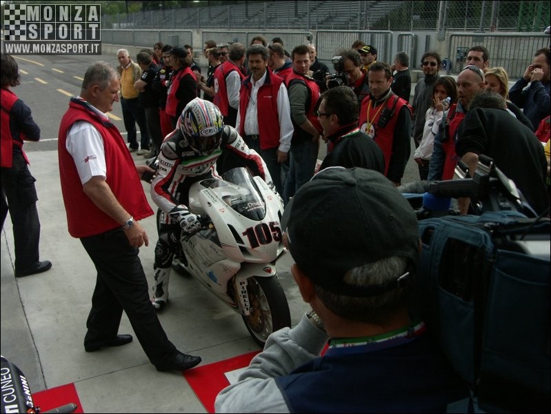 2006_monza_civ_moto_ 079.jpg