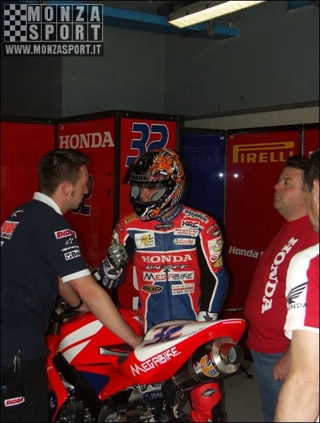 2006_monza_mondiale_superbike_ 010.jpg
