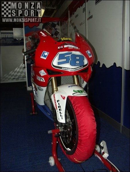 2006_monza_mondiale_superbike_ 012.jpg