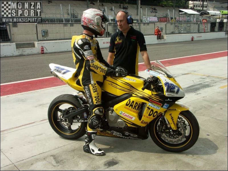 2006_monza_mondiale_superbike_ 014.jpg