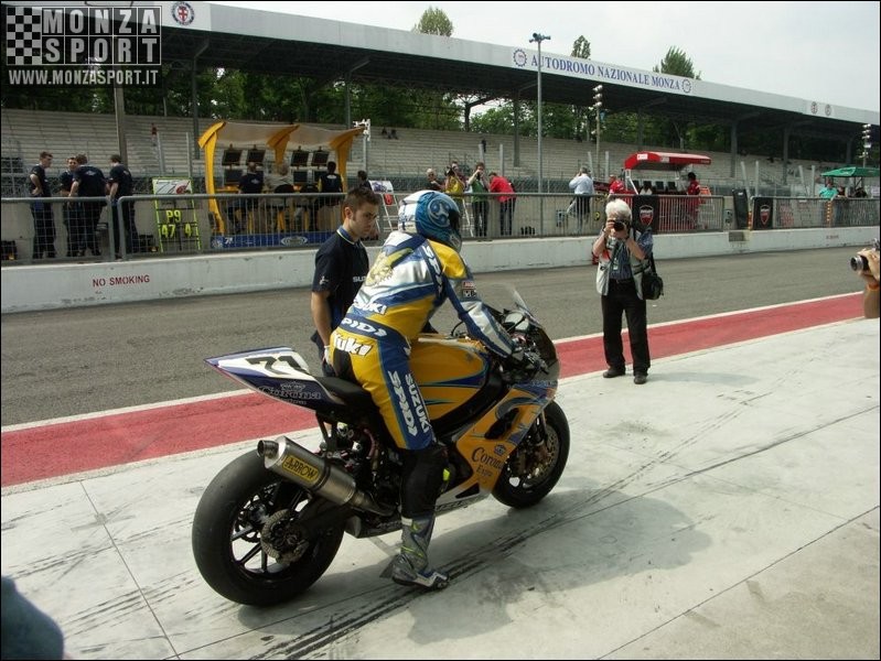 2006_monza_mondiale_superbike_ 029.jpg