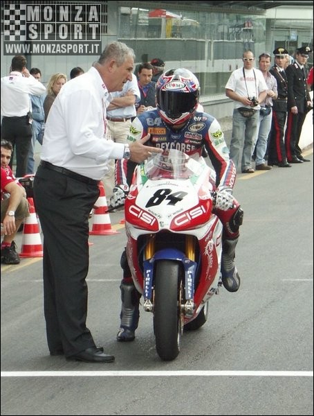 2006_monza_mondiale_superbike_ 047.jpg
