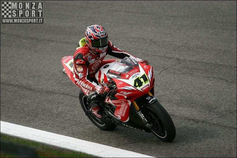 2006_monza_mondiale_superbike_ 061.jpg