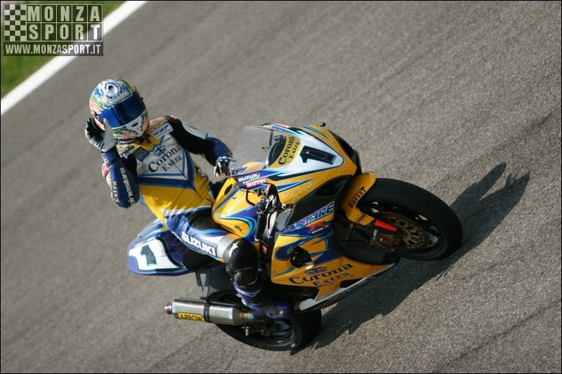 2006_monza_mondiale_superbike_ 076.jpg