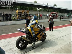 2006_monza_mondiale_superbike_ 029.jpg