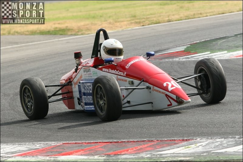 FJunior_03.jpg