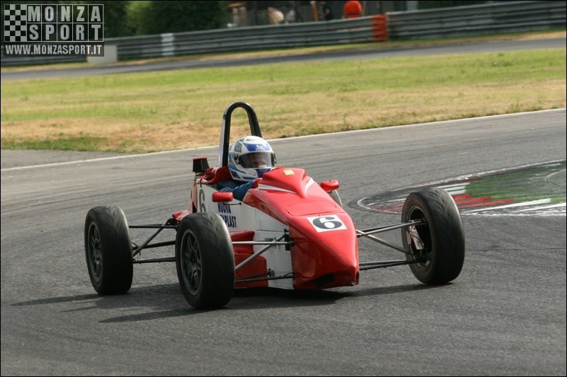 FJunior_05.jpg