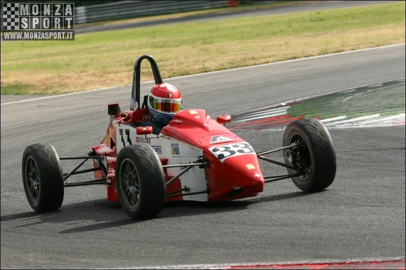 FJunior_06.jpg