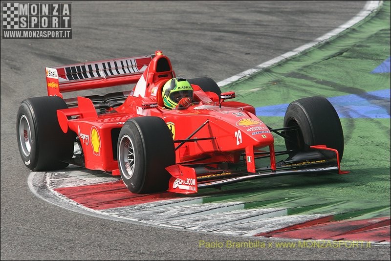 FerrariF1Historic_19.jpg