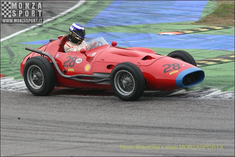 FerrariHistoricCh_12.jpg