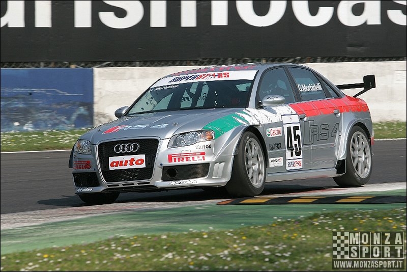 070415pb_monza_superstars_004.jpg