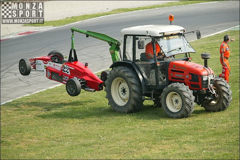 070422pb_monza_fjunior_009.jpg