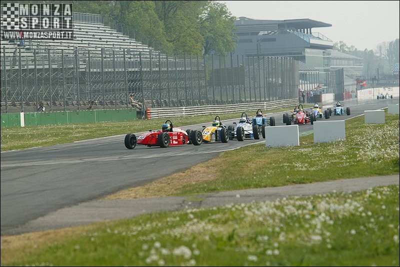 070422pb_monza_fjunior_012.jpg