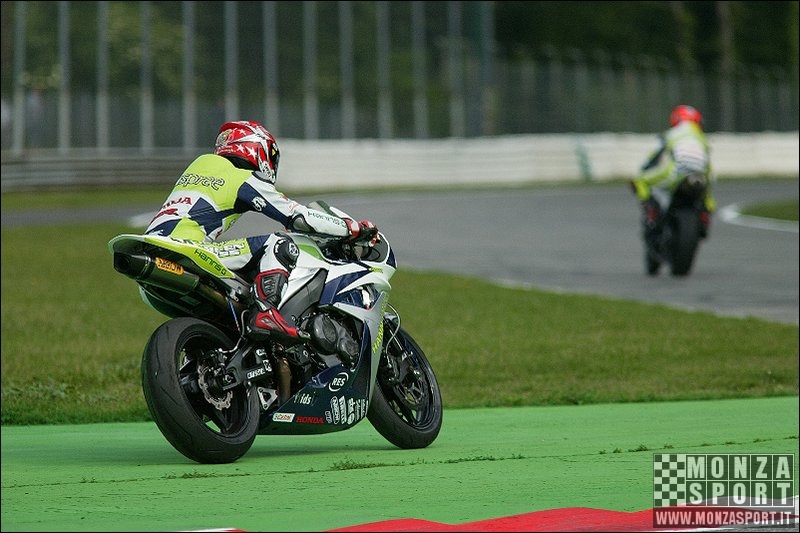 070513pb_monza_sbk_004.jpg