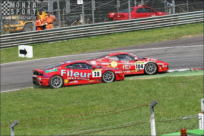 070520pb_monza_ferrarich_05.jpg
