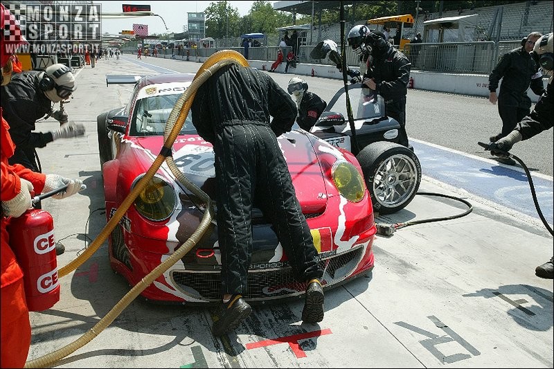 070624pb_monza_fiagt_09.jpg