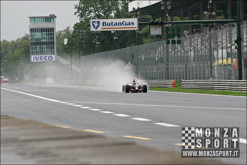 0708282931pb_monza_f1test_15.jpg