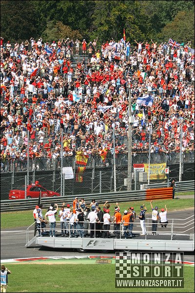 070909pb_monza_f1gp_04.jpg