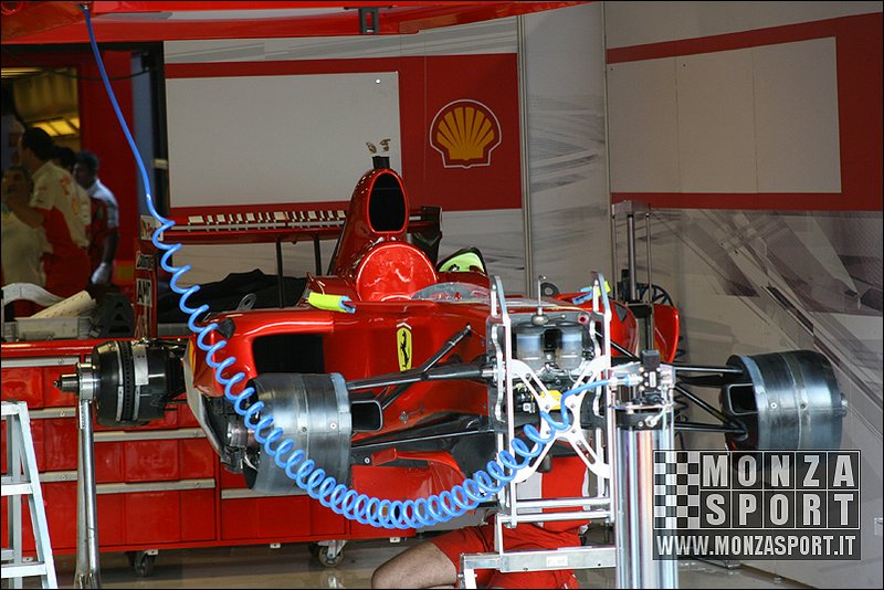 070909pb_monza_f1gp_18.jpg